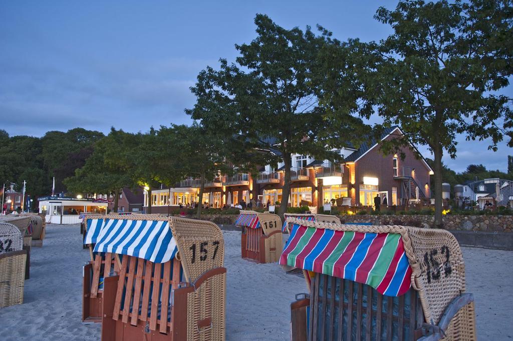 Strandhotel Seeblick, Ostseebad Heikendorf Exteriör bild