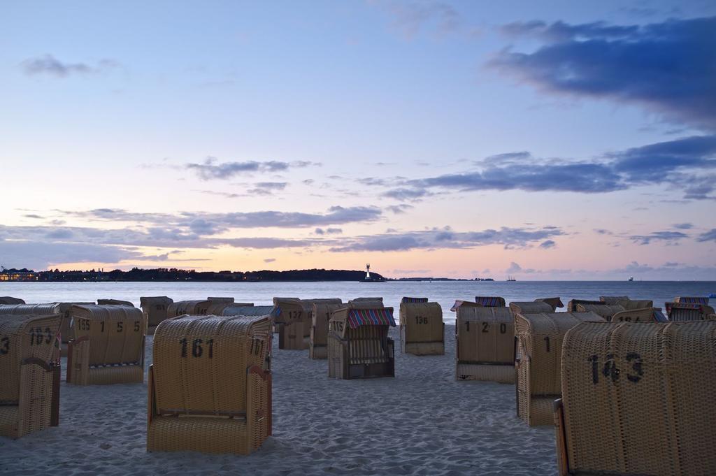 Strandhotel Seeblick, Ostseebad Heikendorf Exteriör bild